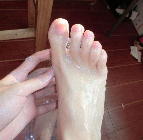 国产恋足,国产恋足题材作品深度解析 第3张 国产恋足,国产恋足题材作品深度解析 第3张